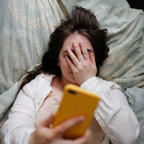Digital-Detox-&-Mental-Health